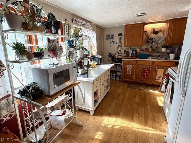 20043 State Route 550, Marietta, OH 45750