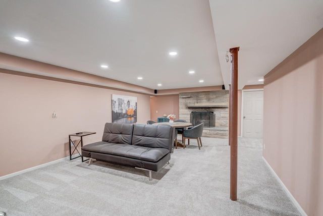 1713 Cross Street, Cross Plains, WI 53528