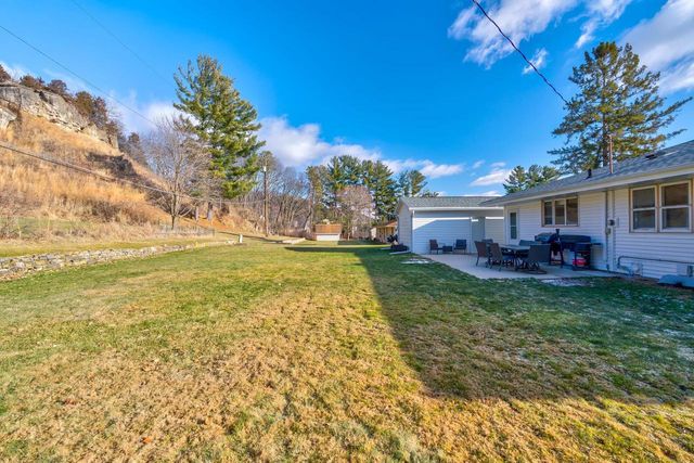 1713 Cross Street, Cross Plains, WI 53528