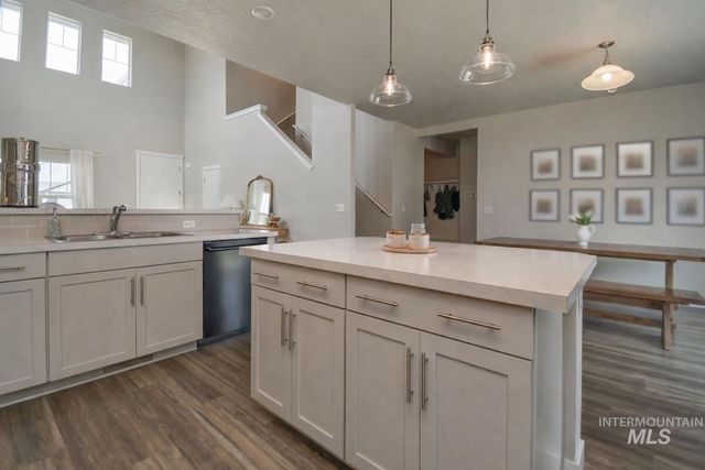 2326 N Destiny Ave, Kuna, ID 83634