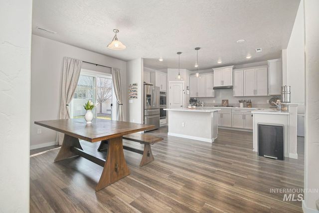 2326 N Destiny Ave, Kuna, ID 83634