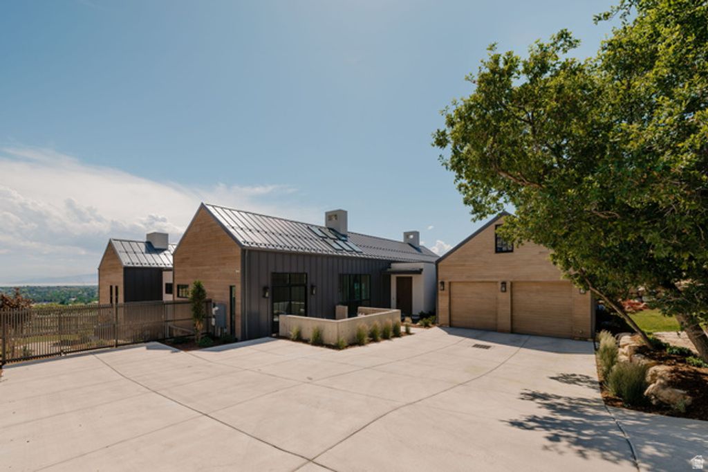 Image 1 of property listing at 3939 W PROSPECTOR WAY, Alpine, UT 84004