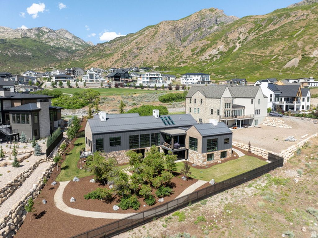 Image 37 of property listing at 3939 W PROSPECTOR WAY, Alpine, UT 84004
