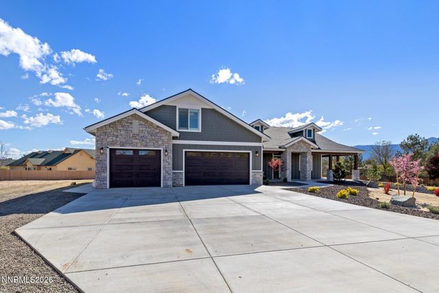 1521 Stephanie Way, Minden, NV 89423