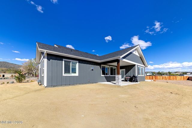 1521 Stephanie Way, Minden, NV 89423
