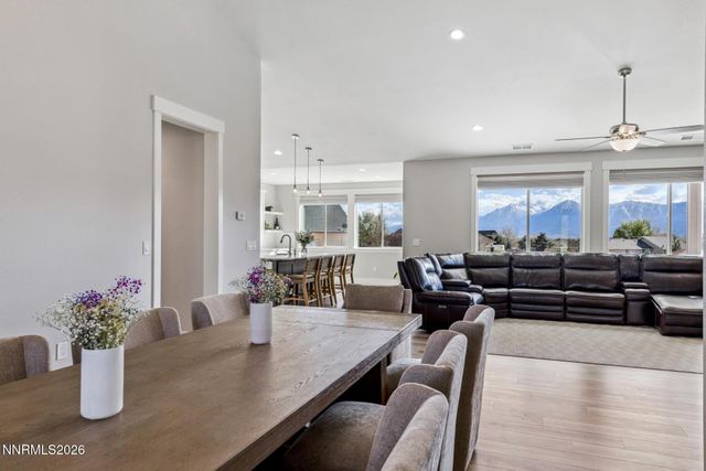1521 Stephanie Way, Minden, NV 89423