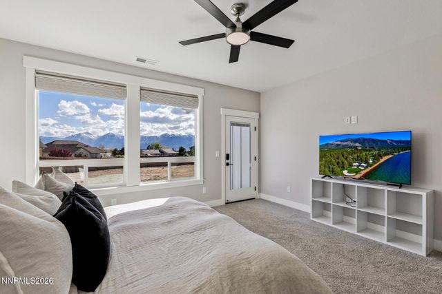 1521 Stephanie Way, Minden, NV 89423