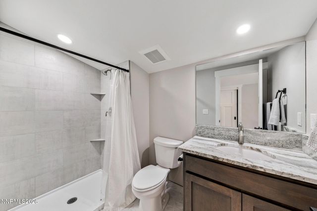 1521 Stephanie Way, Minden, NV 89423