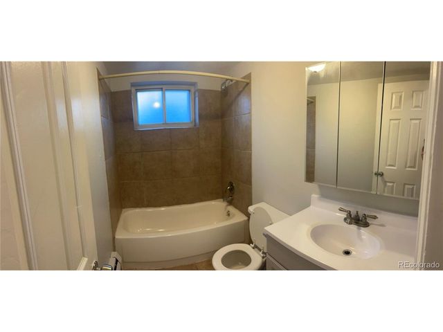 800 W Belleview Ave 303, Englewood, CO 80110