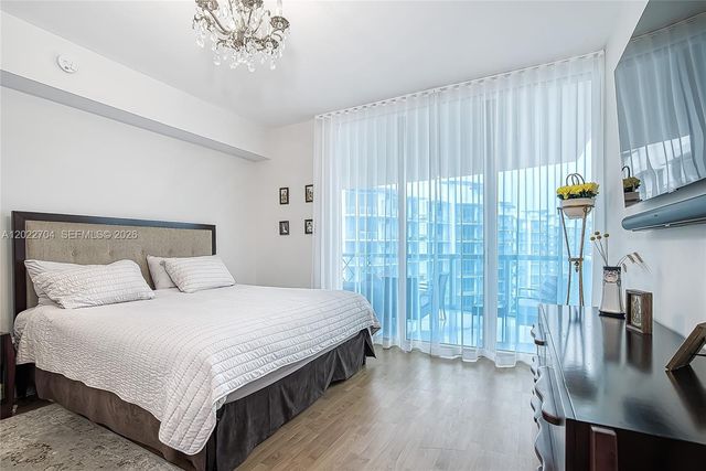3131 NE 188th St 1-1104, Aventura, FL 33180