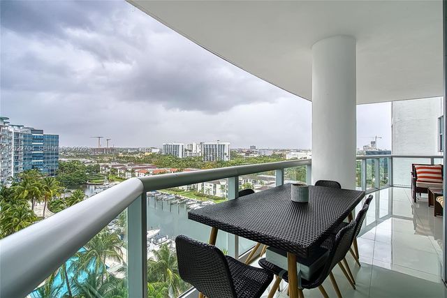 3131 NE 188th St 1-1104, Aventura, FL 33180
