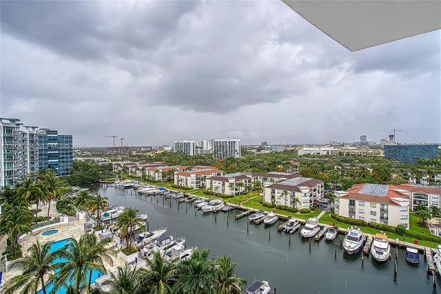 3131 NE 188th St 1-1104, Aventura, FL 33180