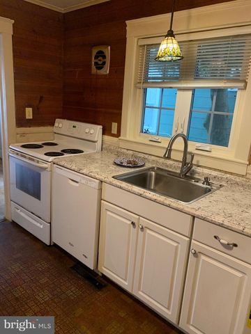 402 OAKLEY ST, Cambridge, MD 21613