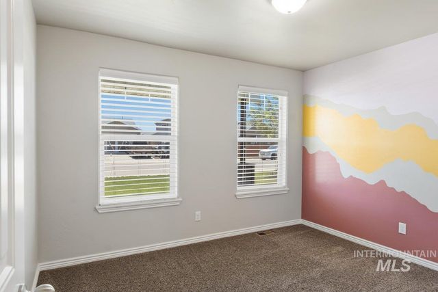 1204 5th Ave E, Jerome, ID 83338