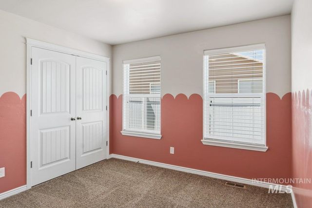 1204 5th Ave E, Jerome, ID 83338