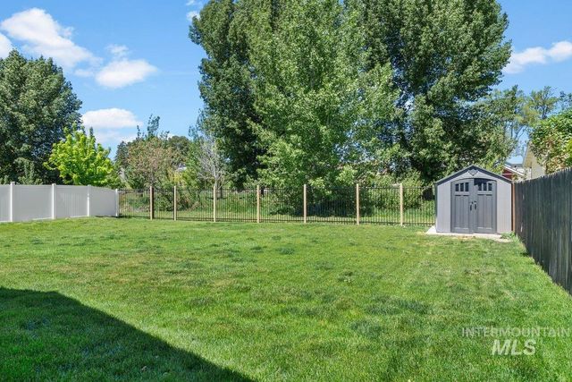 1204 5th Ave E, Jerome, ID 83338