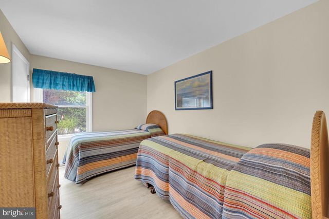 14 E 24TH, Barnegat Light, NJ 08006