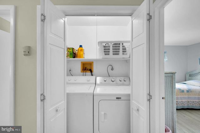 14 E 24TH, Barnegat Light, NJ 08006