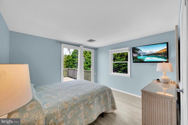 14 E 24TH, Barnegat Light, NJ 08006