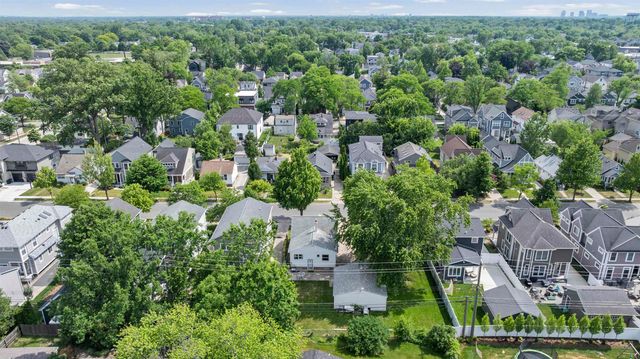 1469 Holland Street, Birmingham, MI 48009