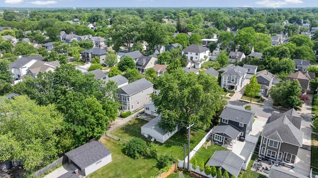 1469 Holland Street, Birmingham, MI 48009