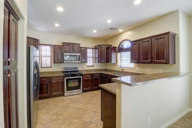 15359 W COLUMBINE Drive, Surprise, AZ 85379