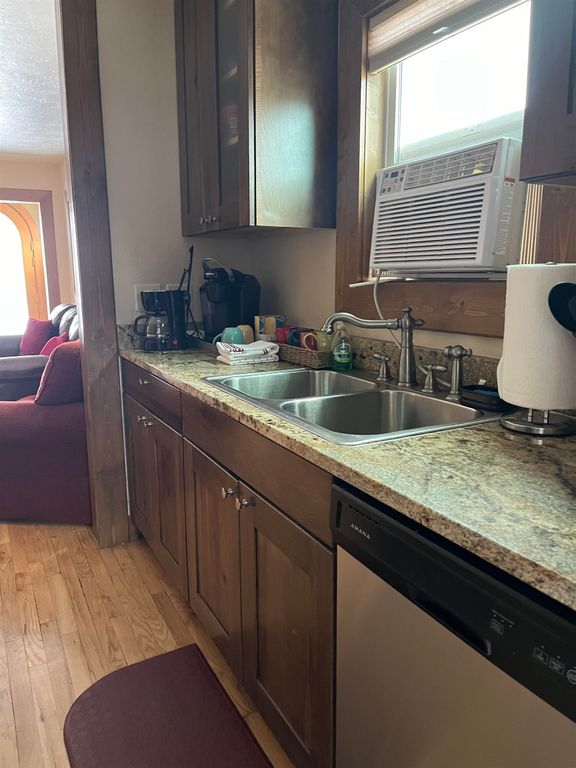 1626 Beck Ave, Cody, WY 82414 photo 7