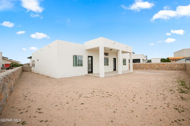 320 Emerald Rise Drive, El Paso, TX 79928