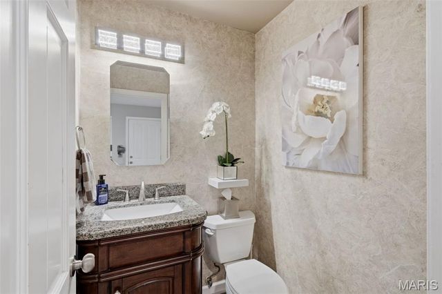 9102 Fox Estates Drive, Sunset Hills, MO 63127