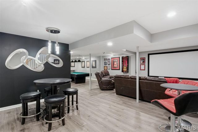 9102 Fox Estates Drive, Sunset Hills, MO 63127