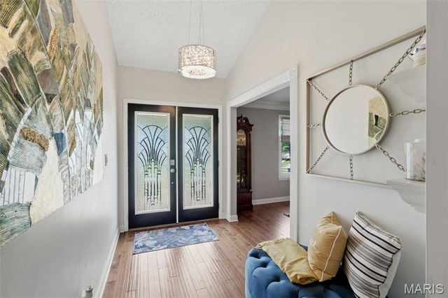 9102 Fox Estates Drive, Sunset Hills, MO 63127