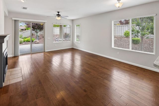 1960 Graeagle Ln, Lincoln, CA 95648