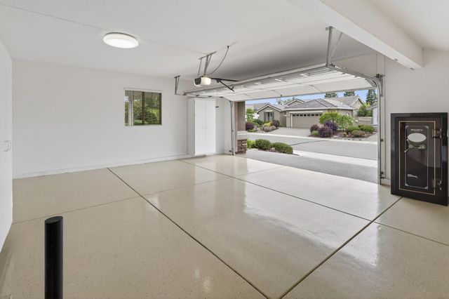 1960 Graeagle Ln, Lincoln, CA 95648