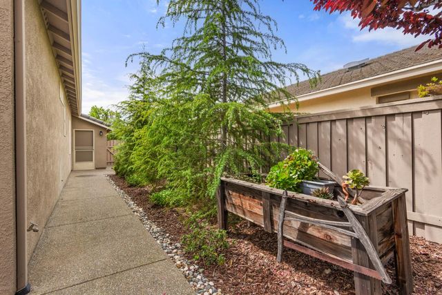 1960 Graeagle Ln, Lincoln, CA 95648