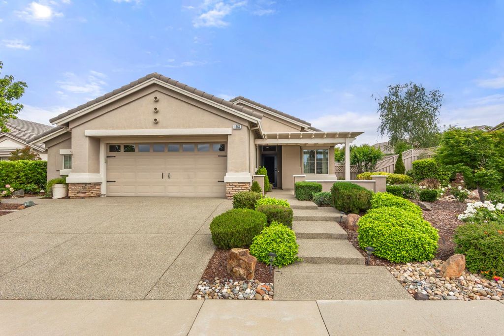 1960 Graeagle Ln, Lincoln, CA 95648