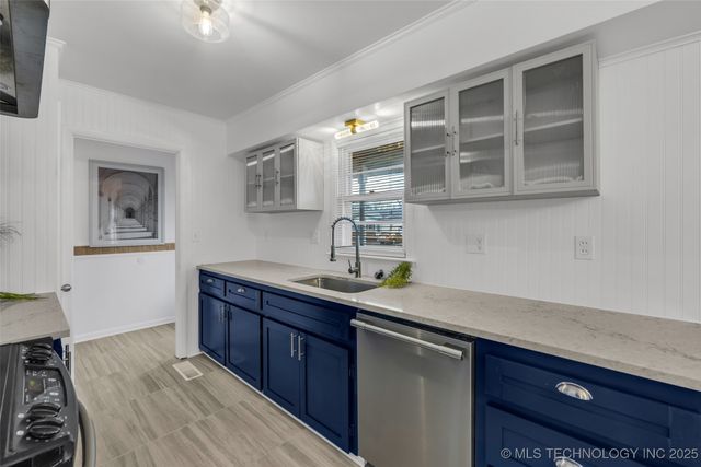 321 SE 14th Street, Pryor, OK 74361
