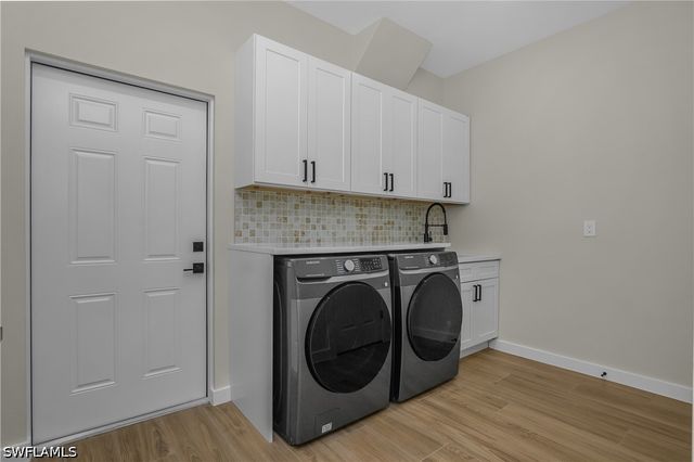 2719 2nd ST NW, Naples, FL 34120