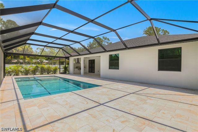 2719 2nd ST NW, Naples, FL 34120