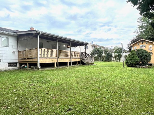 97 Ellery Street, Brentwood, NY 11717
