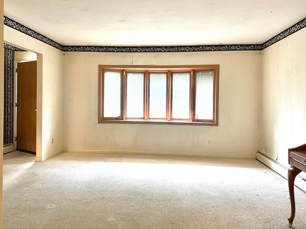 97 Ellery Street, Brentwood, NY 11717 — photo 4