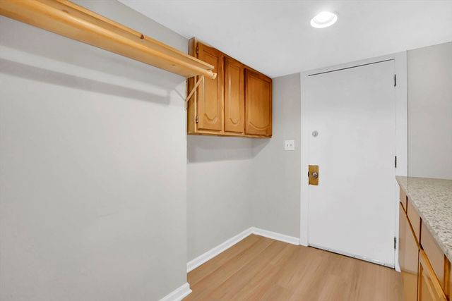 64 Berkshire Ave, Springfield, MA 01109