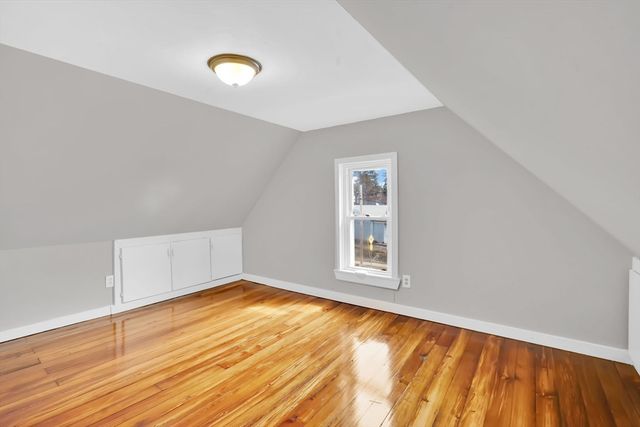 64 Berkshire Ave, Springfield, MA 01109