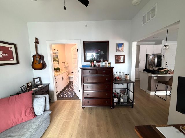 3101 Govalle Ave 308, Austin, TX 78702