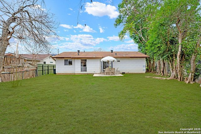 6706 RED BLF, San Antonio, TX 78218