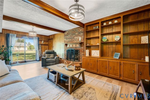 3610 Hemlock Rd, Chesterfield, VA 23831