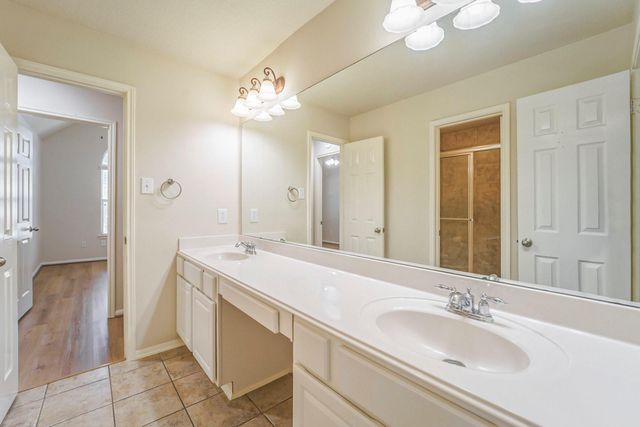 5807 Horseshoe Falls, Missouri City, TX 77459