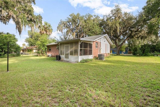 14 VOLUSIA DRIVE, Debary, FL 32713