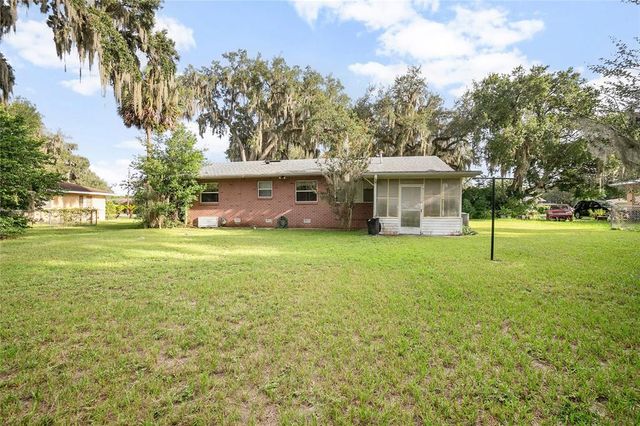 14 VOLUSIA DRIVE, Debary, FL 32713