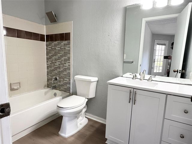 6064 WESTGATE DRIVE 101, Orlando, FL 32835