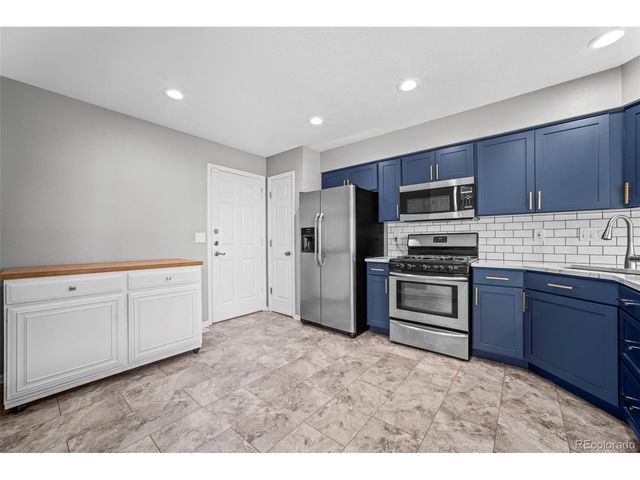 6310 S Harrison Way, Centennial, CO 80121